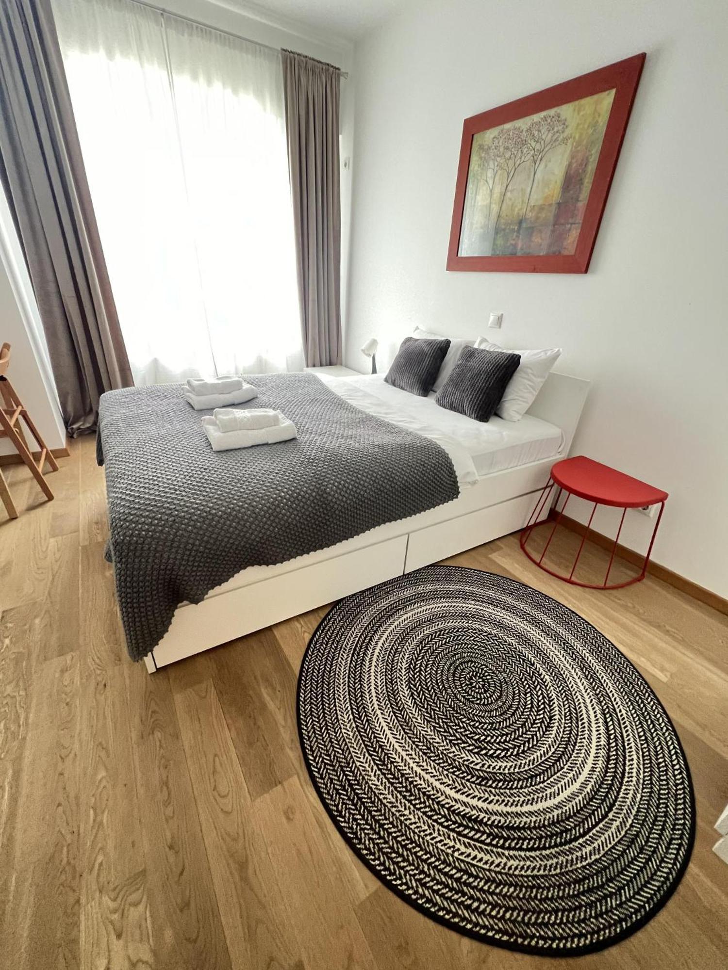 Upground Residence Apartments Бухарест Экстерьер фото